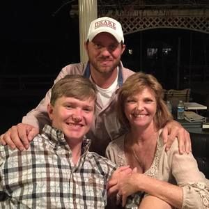 Meet your Posher, Tommi